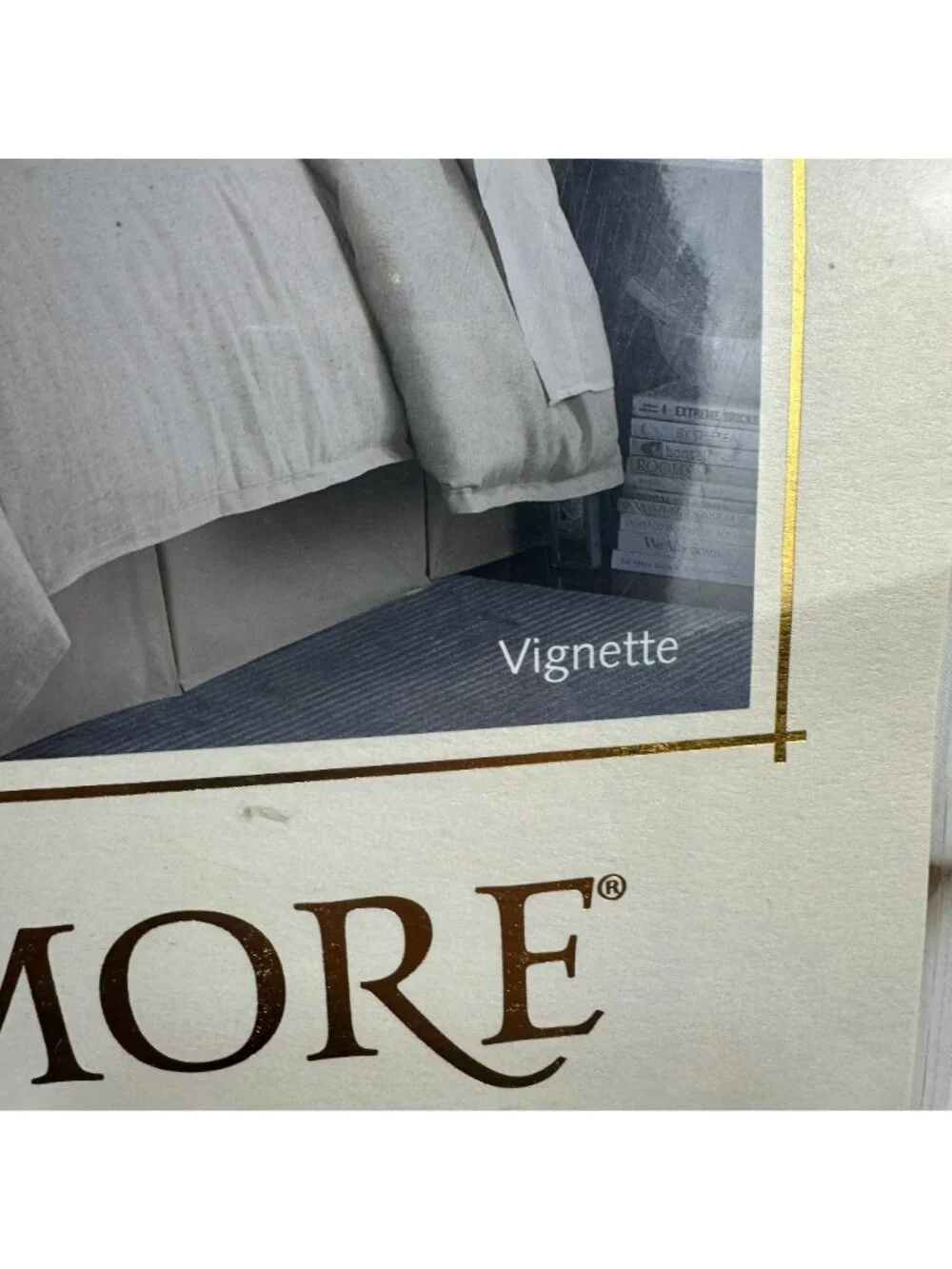 Biltmore Vignette Queen Comforter Set Comforter Bedskirt & 2 Shams Beige